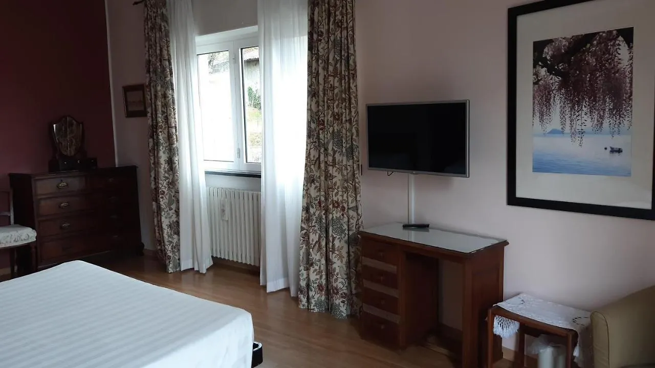 Balcone Fiorito Bed & Breakfast Menaggio