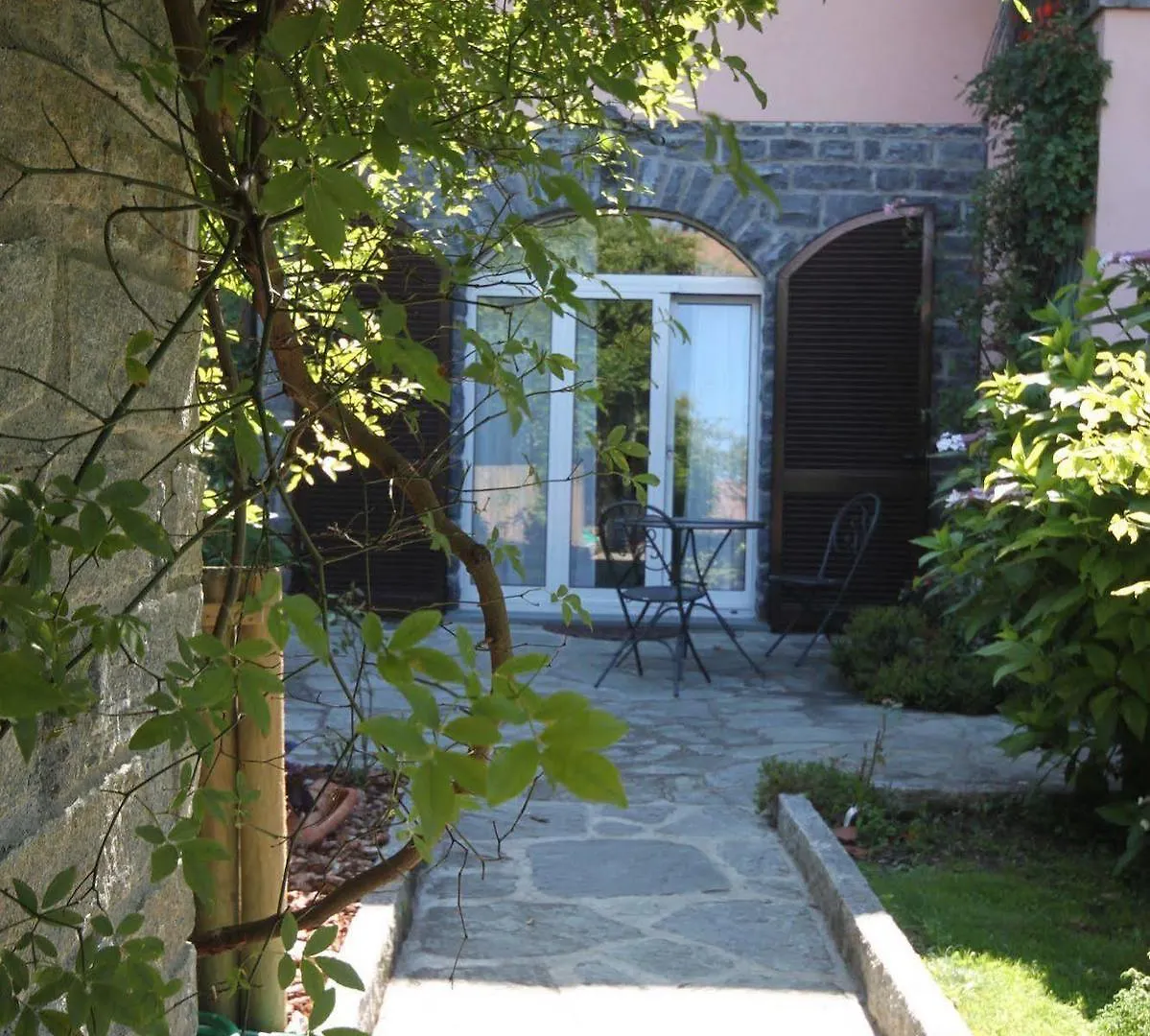 Balcone Fiorito Bed & Breakfast Menaggio